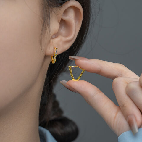 SISSLIA 2025 Tendance Argent S925 18K Pavé Géométrique Triangle Mode Polyvalent Boucles d'Oreilles Créoles pour Femmes - Bijoux en Argent en gros
