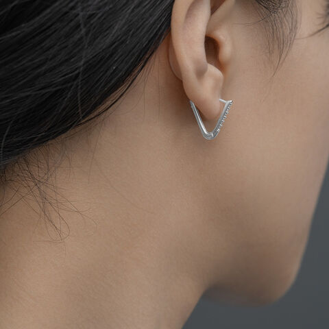 SISSLIA 2025 Tendance Argent S925 18K Pavé Géométrique Triangle Mode Polyvalent Boucles d'Oreilles Créoles pour Femmes - Bijoux en Argent en gros