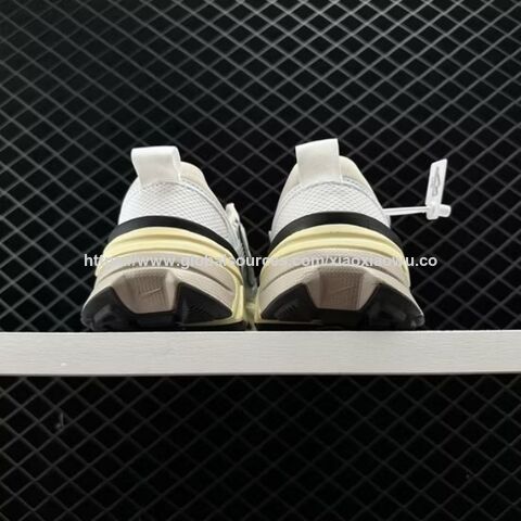 Chaussures Nike V2K Runtekk Summit White Metallic Silver - Vente en gros de la marque Nike directement de l'usine en Chine - Chaussures de sport et de course pour hommes et femmes