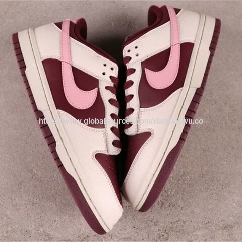 Nike Dunk Low Valentine's Day DR9705 100 Vente en gros Chaussures de sport de luxe pour femmes, baskets de basket-ball de marque pour hommes