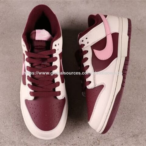 Nike Dunk Low Valentine's Day DR9705 100 Vente en gros Chaussures de sport de luxe pour femmes, baskets de basket-ball de marque pour hommes