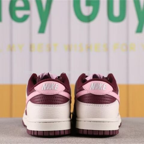 Nike Dunk Low Valentine's Day DR9705 100 Vente en gros Chaussures de sport de luxe pour femmes, baskets de basket-ball de marque pour hommes
