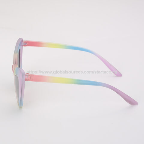 نظارات شمسية للبنات بتصميم OEM جديد، بلاستيك مخصص، شكل قلب ملون، عدسات حماية UV400