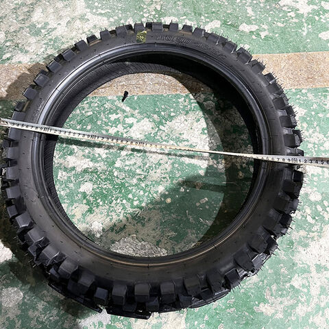 Pneu de vácuo de borracha para motocicleta de estrada molhada antiderrapante reforçado personalizado cordial durável estável de venda quente