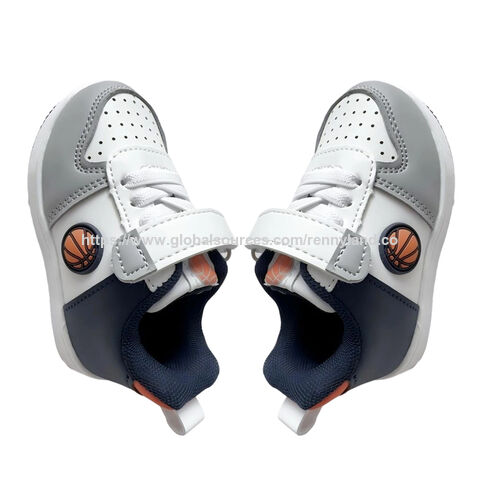Großhandel Kleinkind Neugeborene Babyschuhe Mode Kinder Sportschuhe für Mädchen Leder Custom Designer Kinder Jungen Freizeitschuhe