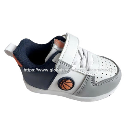 Großhandel Kleinkind Neugeborene Babyschuhe Mode Kinder Sportschuhe für Mädchen Leder Custom Designer Kinder Jungen Freizeitschuhe