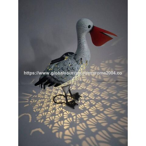 Estatua de pájaro de metal a precio de fábrica, luz nocturna solar para exteriores, decoración de jardín para patio, adorno de césped para exteriores