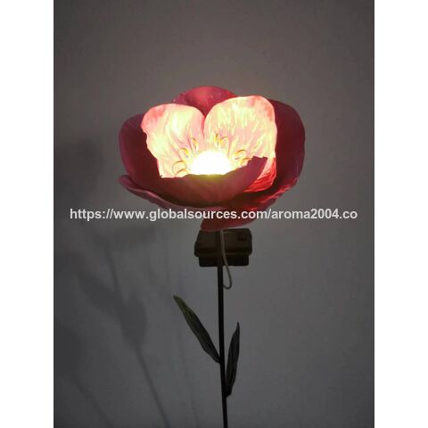 Luz solar LED decorativa de metal com o menor preço de fabricante para decoração de jardim, pátio, gramado, caminho, ornamento de quintal