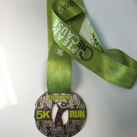 Hersteller Großhandel kundenspezifische hochwertige Laufmedaillen Trophäen Sportmedaillen mit Schlüsselbändern kundenspezifische Medaille