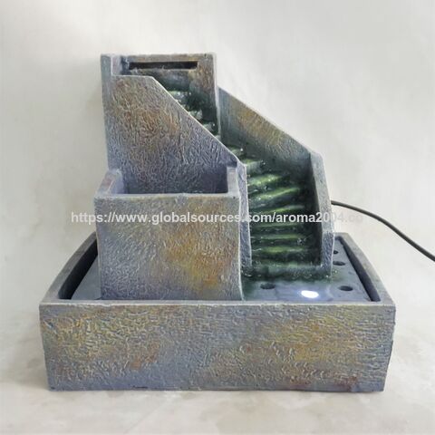 Décoration d'intérieur unique Mini pot de jardin multifonction avec pompe de fontaine LED pour ornement de table