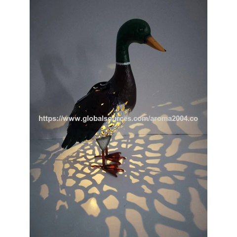 Estatua de pájaro de metal a precio de fábrica, luz nocturna solar para exteriores, decoración de jardín para patio, adorno de césped para exteriores