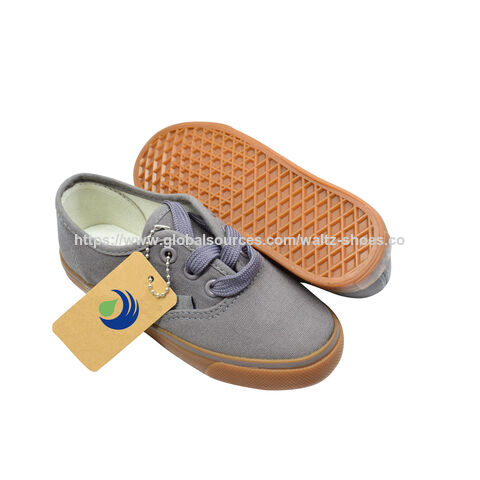 Heißer Verkauf Rutschfeste, lässige Low-Top-Canvas-Schuhe mit Schnürung, klassische Walking-Canvas-Schuhe für Damen
