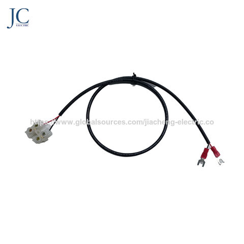 Harness Kabel Kedap Air dengan Konektor Overmolded Berperingkat IP67 untuk Peralatan Luar Ruangan dan Lingkungan yang Keras