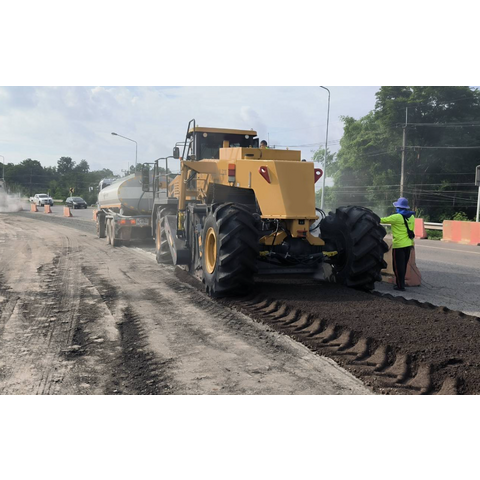 Recicladora de Asfalto a Frio Xlz2303 com Profundidade Máxima de Fresagem de 400mm