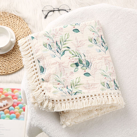Couverture pour enfants en gros, double épaisseur, pliante, couverture d'emmaillotage en pur coton doux avec pompons, couverture de poussette pour bébé, pour la maison