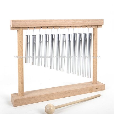 Instrumentos de percussão Orff de madeira, agitadores vocais infantis, chocalhos, tambores de mão, sinos, xilofones, brinquedos