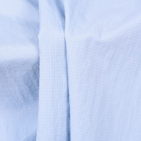 20D Nylon Atmungsaktives Mesh-Gewebe 39GSM 145cm UPF50+ Kühlender Griff Leichtes Anti-UV-Gewebe Jacke 100% Nylon