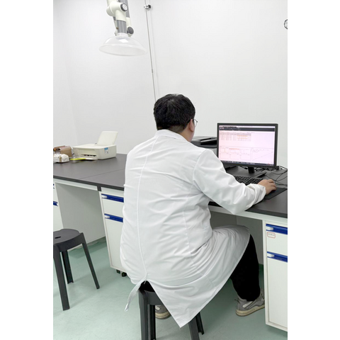 Prueba de nivel de protección de ingreso (IP) para tabletas industriales