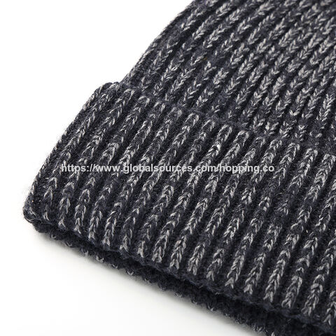 Bonnet en maille grise sophistiqué