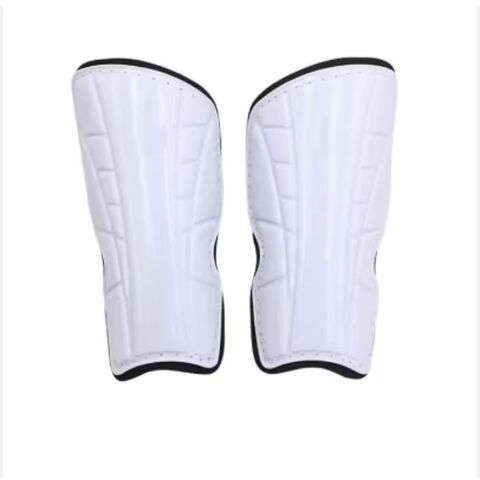 Espinilleras de fútbol personalizables de alta calidad con diseño transpirable resistente a los impactos, equipo de protección de nivel competitivo
