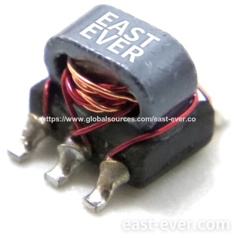 Transformateur Balun RF 50Ω 1:4 à Couplage de Flux 0.5-300 MHz - Solution pour applications radiofréquence