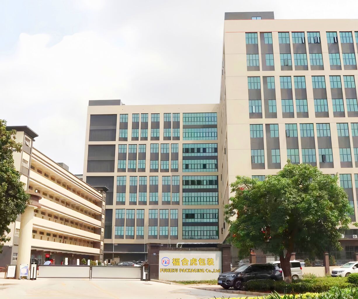 Custom Printed Reusable Plastic Bag With Zipper Square Bottom Stand Up ...