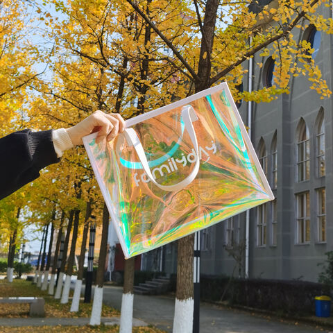 Sac fourre-tout holographique en plastique en gros avec poignée en cuir Sac holographique en PVC Sac à main tendance en PVC