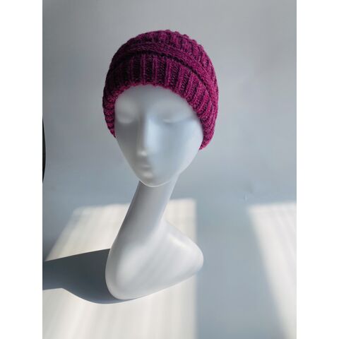 Modischer Damen Winter Acryl Multifunktions-Beanie mit Loch für Dutt und Pferdeschwanz