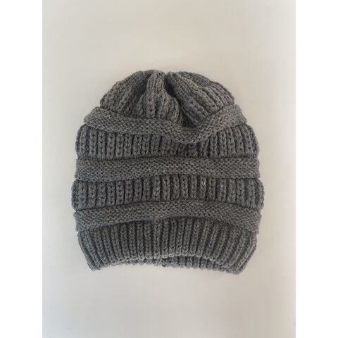 Modischer Damen Winter Acryl Multifunktions-Beanie mit Loch für Dutt und Pferdeschwanz