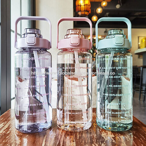 Transparenter Aktivitätsbecher mit personalisiertem Druck - Süße bunte Wasserflasche mit individuellem Logo für Mädchen und Jungen