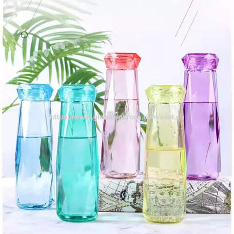 Transparenter Aktivitätsbecher mit personalisiertem Druck - Süße bunte Wasserflasche mit individuellem Logo für Mädchen und Jungen