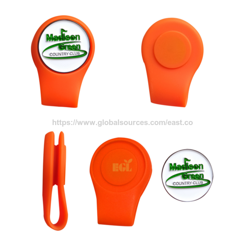 Clip de chapeau de golf magnétique fort personnalisé avec logo en gros, clips de casquette en métal personnalisés avec émail doux magnétique amovible
