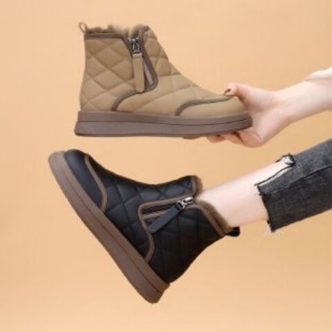 Botas de nieve para mujer al por mayor, suela gruesa, forro polar, zapatos cortos de invierno de algodón, térmicas, impermeables, nuevas, de otoño puro