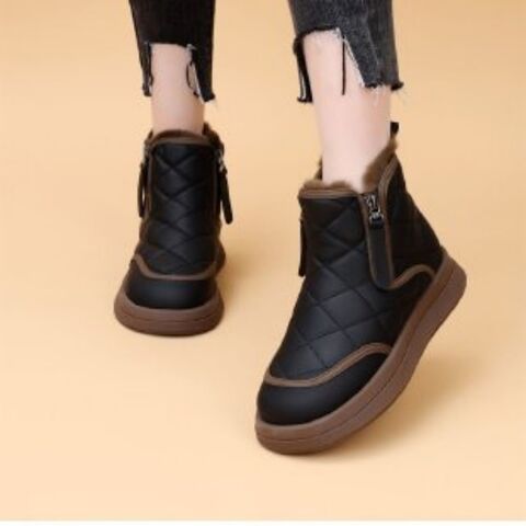 Botas de nieve para mujer al por mayor, suela gruesa, forro polar, zapatos cortos de invierno de algodón, térmicas, impermeables, nuevas, de otoño puro