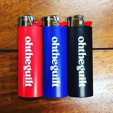 Isqueiros Maxi J26 Atacado Estoque EUA 50+3 unidades por pacote Isqueiros BIC Tamanho Grande J26 Isqueiros BIC Personalizados