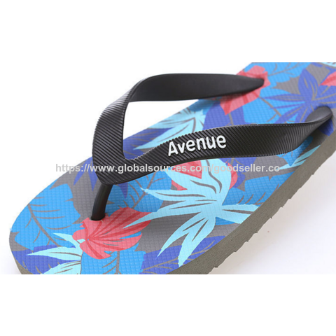 Zapatillas modernas, diseño de empeine a la moda, suela antideslizante, varios estilos disponibles.