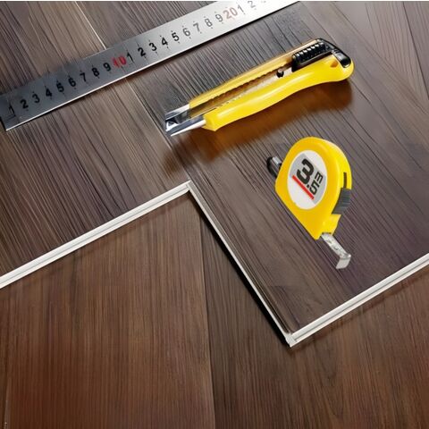 Großhandel Luxus Anti-Rutsch 100% Virgin Loose Lay Vinyl Fliesen Planke Wasserdicht Kundenspezifische 4mm 5mm SPC Bodenbelag Planke