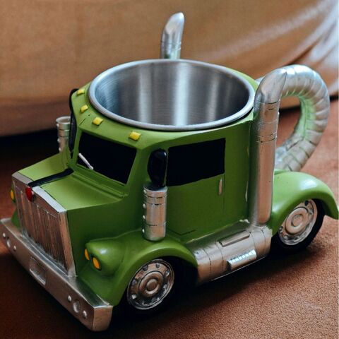 Venta al por mayor directa de fábrica de taza de café de resina con forma de camión de alta calidad + acero inoxidable 201