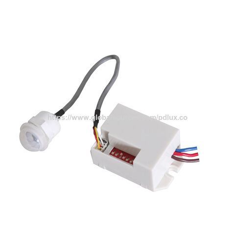PDLUX PD-PIR115 مصباح تركيب صغير 12 فولت مع مستشعر حركة وموقع بالأشعة تحت الحمراء