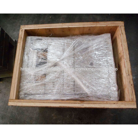 Molde de plástico para botellas