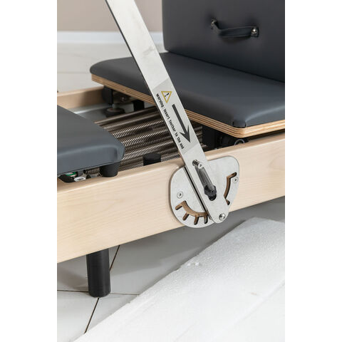 Fabrikpreis Hi-Tech Faltbarer Rubberwood Pilates Reformer Maschine Verstellbares Tragbares Pilates Bett Klappbar für Zuhause und Studio