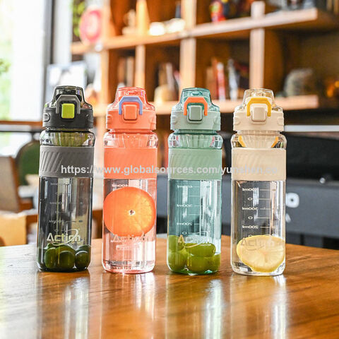 Sport-Wasserflasche aus Kunststoff, 720 ml, Sport-Wasserflasche, Fruchtsaftbecher mit breiter Öffnung, kundenspezifisches Logo, Großhandel, Gym-Wasserflasche