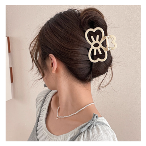 Niedliche, cremefarbene Haarspange in Herzform mit Schleife im Ins-Stil für Damen - Haarklammer in Hai-Form für Hochsteckfrisuren