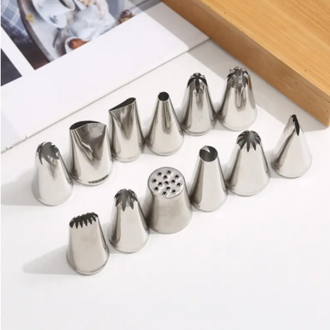 Ensemble de 30 pièces d'outils de décoration de gâteaux et pâtisseries avec douilles à глазурь, poche à douille et outils de boulangerie pour la décoration de gâteaux
