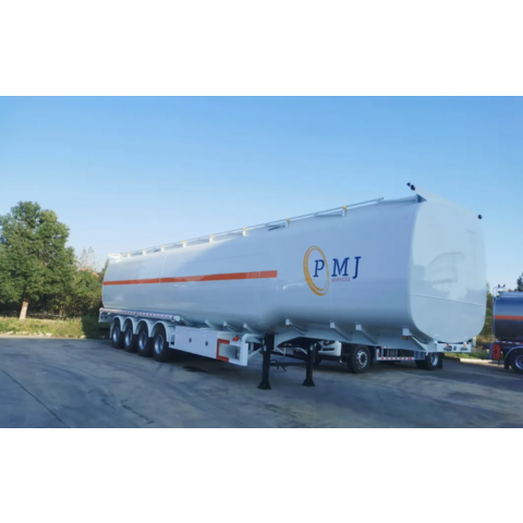 Camion-citerne semi-remorque robuste et fiable avec une capacité de 40 à 45 CBM pour le transport de pétrole, d'huile et de carburant diesel