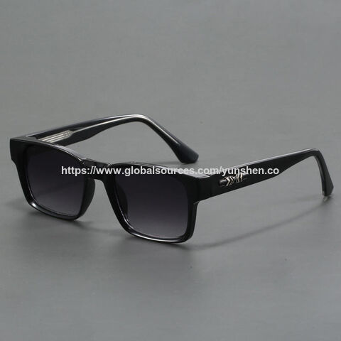 Blaulichtfilter Brille mit individuellem Logo, quadratisches Gestell, modische Sonnenbrille, UV400 polarisierte TAC Gläser, Metall & rutschfestes Gummi Material