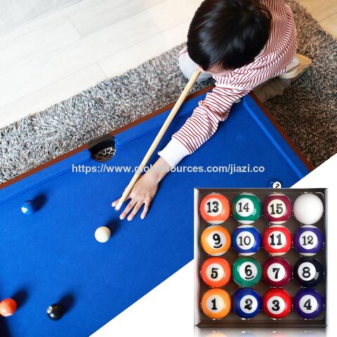 Billardkugeln, Snookerkugeln aus Harz mit sechzehn Farben in blauer Box