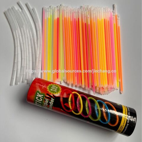 Disposable glow sticks with connectors to make wristbands. Colorful glow sticks to cheer for the concert glow sticks