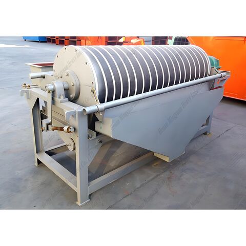 Séparateur Magnétique Universel de Précision pour l'Élimination de la Contamination Ferreuse et Diverses Applications Industrielles