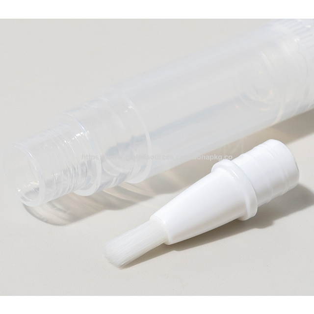 Vente en gros Stylo à huile pour cuticules rond en plastique PP transparent 2ml 4ml Emballage vide rechargeable Logo personnalisé pour usage cosmétique